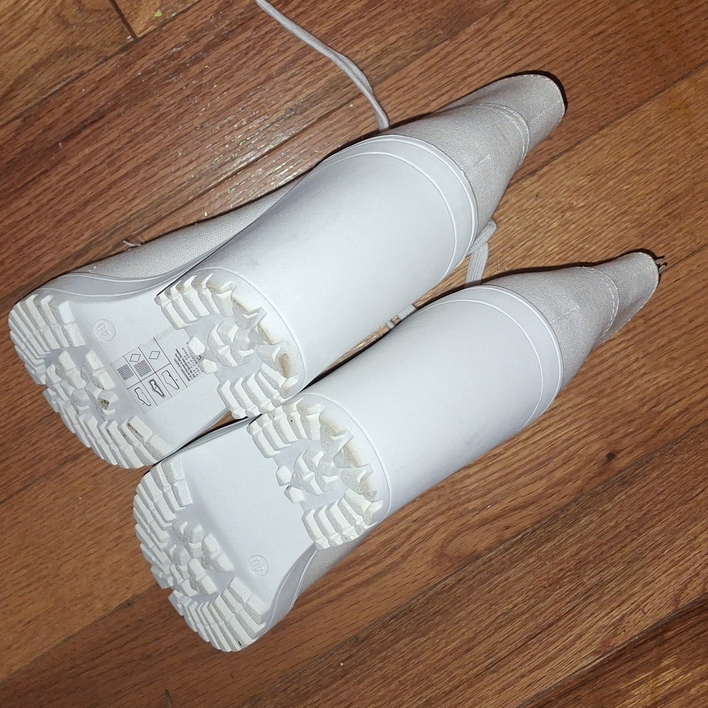 H&M White Women's High-Top Sneakers - Picture 8 of 9